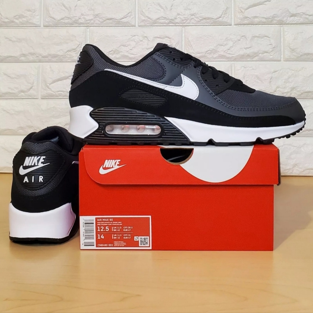 Nike Size 12.5 Air Max 90 Classic Black White Iron Grey Smoke Grey CN8490-002